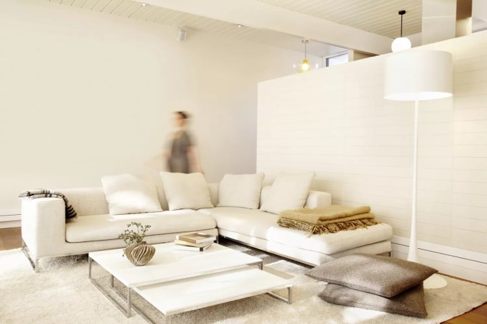 4 Techniques to Stay Present During Meditation